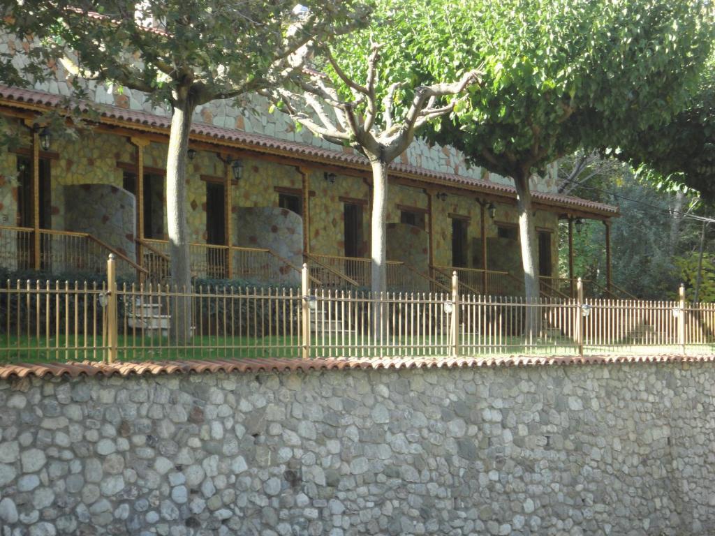 Faraggi Guesthouse Kalawrita Pokój zdjęcie